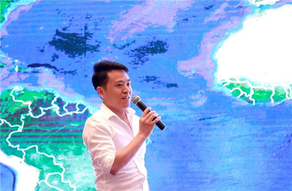 1582687238336670.jpg 640.webp (27).jpg